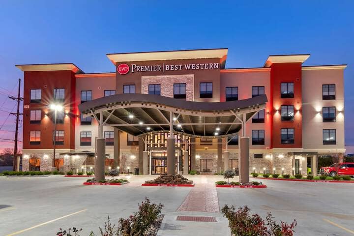 Hotel 42 of 44