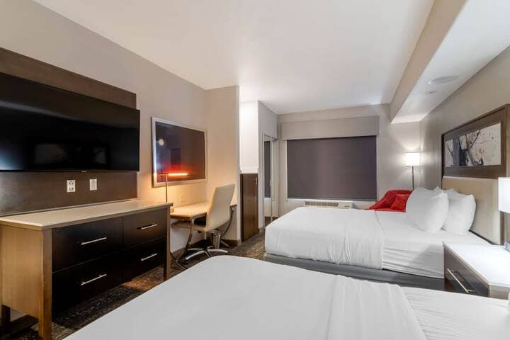 Room 18 of 44