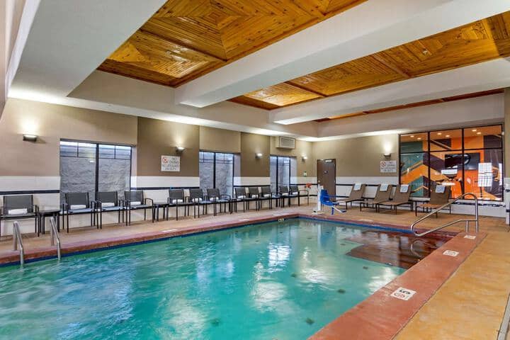 Pool 29 of 44